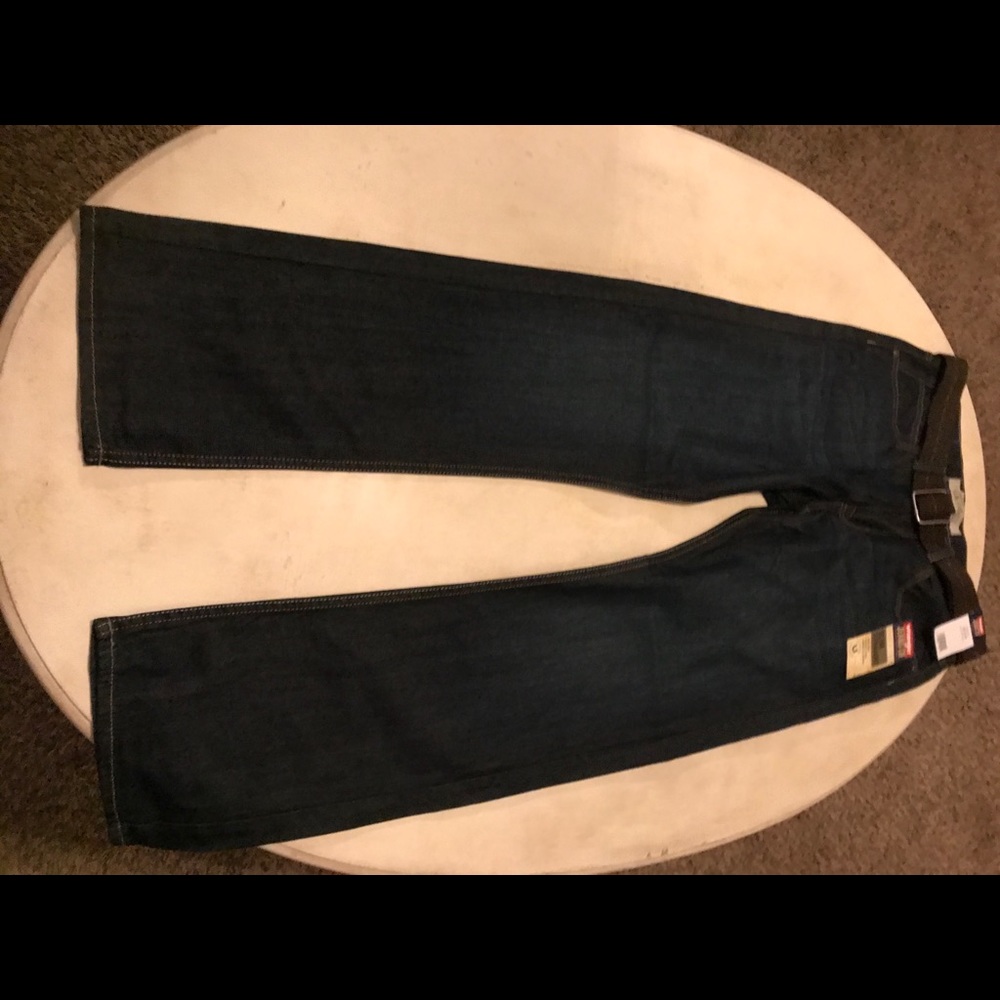 Men’s Wrangler slim straight jeans